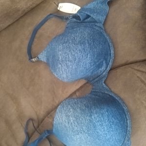 Victoria's secret 32D uplift semi demi